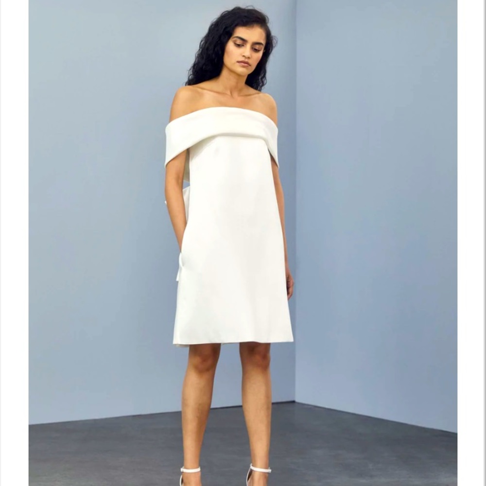 Amsale Little White Bow Back Shift Dress